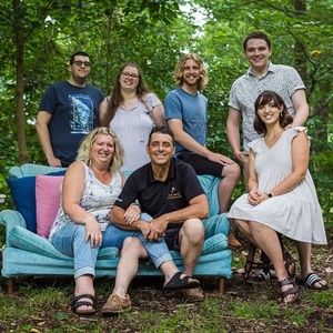 Meet your Posher, Tom-tracy